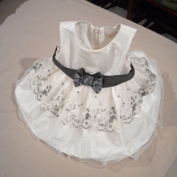 Нарядное платье для девочки