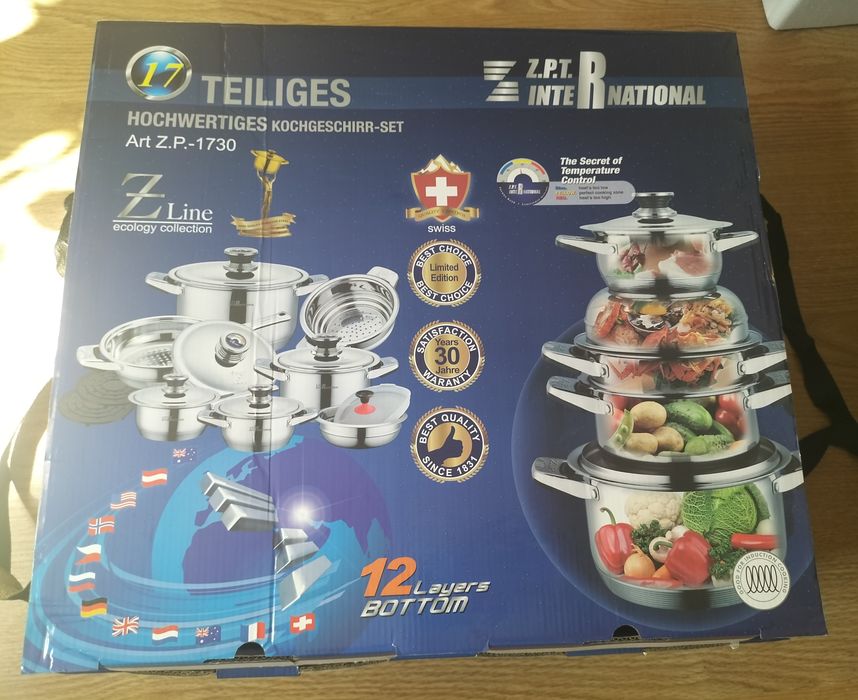 Продам набір посуду.