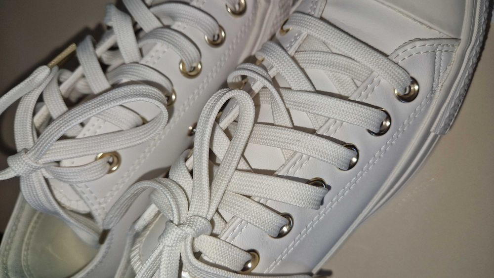 Sapatilhas senhora converse NOVAS