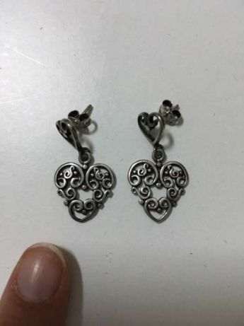 Brincos corações prata