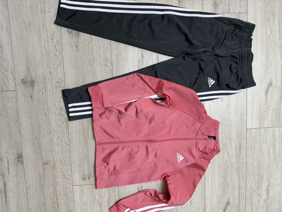 Спортивний костюм Adidas для дівчинки