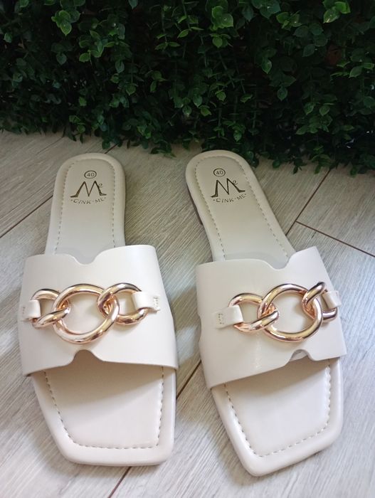 Nowe klapki damskie rozmiar 40