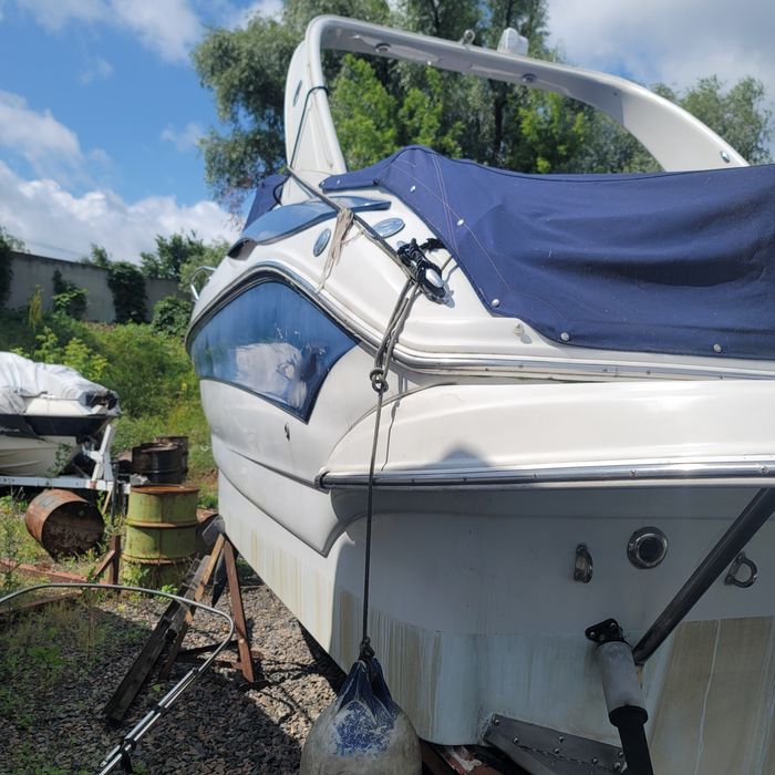 Катер Crownline 27