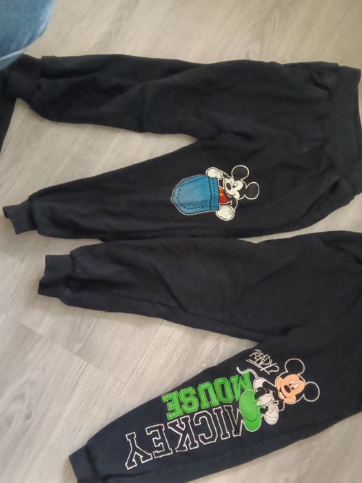 Paka ubrań dla chłopca 98r