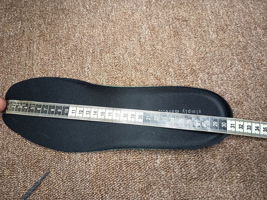 39,46,5. Непромокаючі термочеревики Lowa Innovo GTX Mid