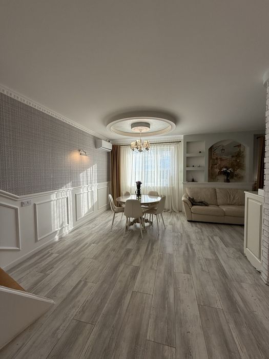 NEWStreet! 150кв.м Продам  Дворівневу кв по Пр.Миру