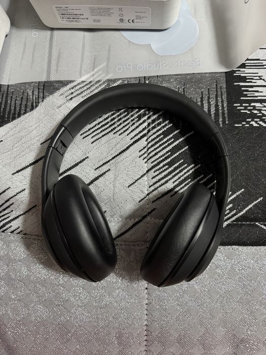 auscultadores Beats Studio Pro