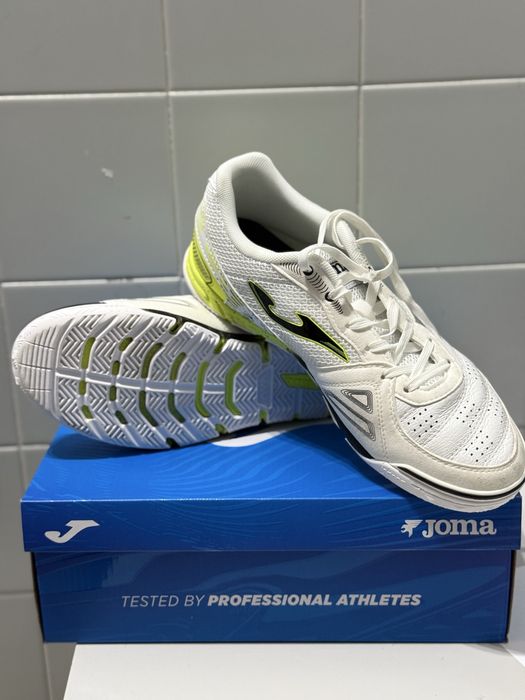 Sapatilhas Joma como novas