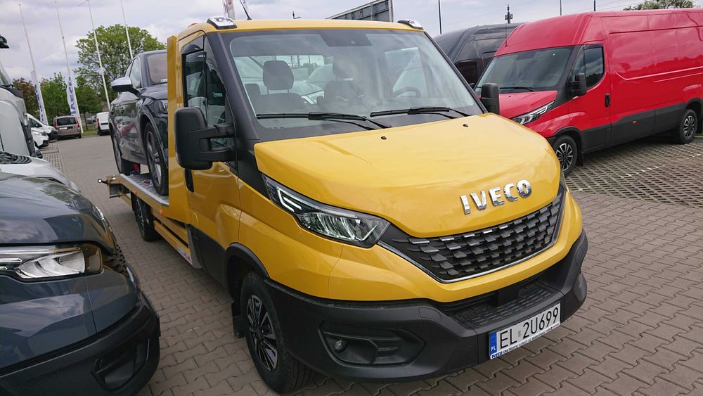 Autolaweta Kat.B Laweta Wynajem Iveco Daily Automat Łódź Górna