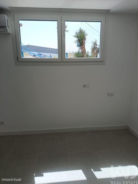 Apartamento T1 em Nazaré de 56,00 m2