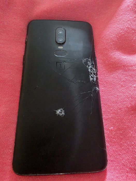 Sprzedam telefon One Plus 6