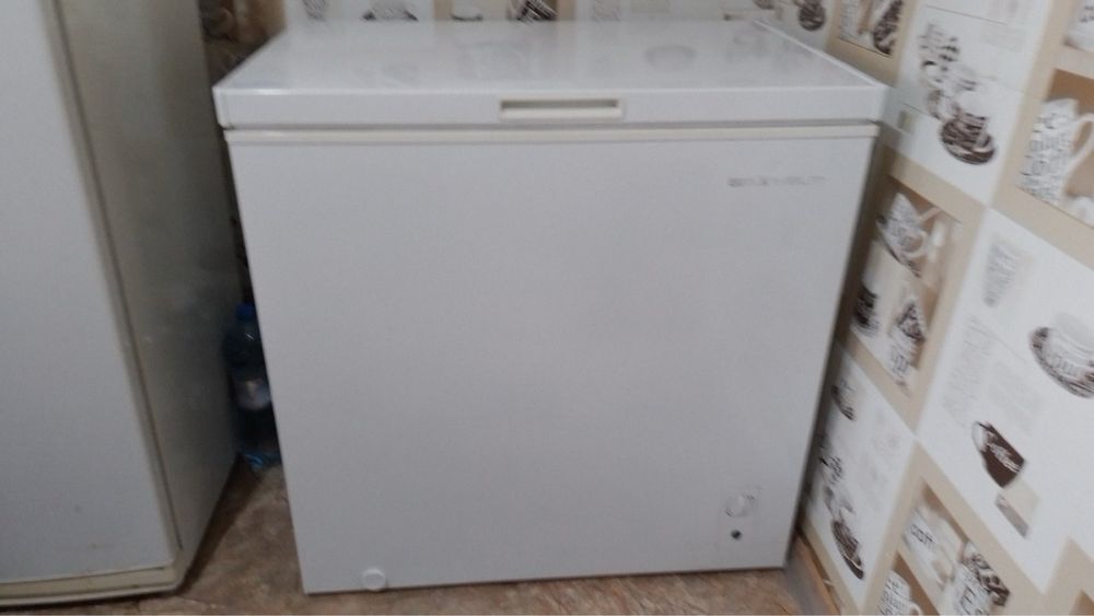 Продам морозильную камеру