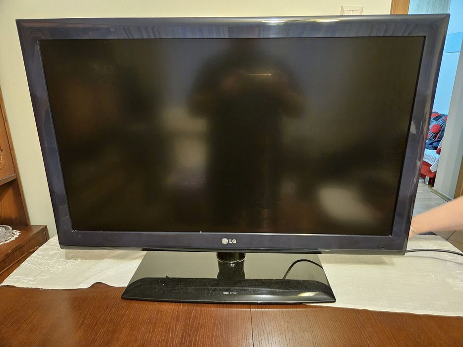 Telewizor LG 37LE4500