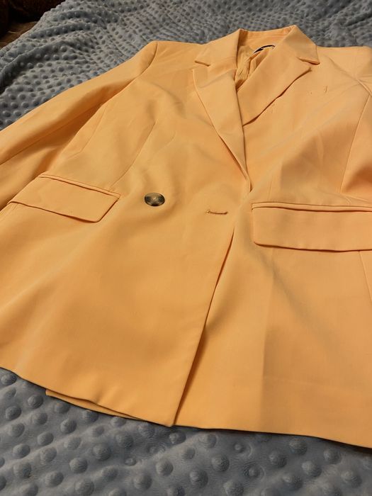 Піджак від Bershka