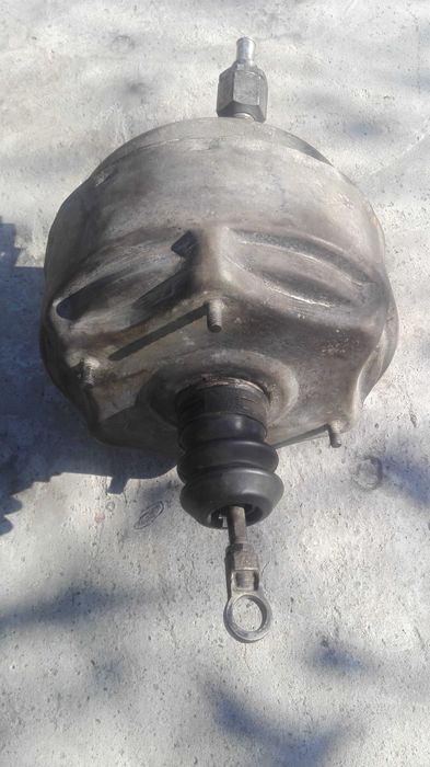 Панели приборов Уаз,привод стеклоочистителя,замки,реле,ручки,трамблёры