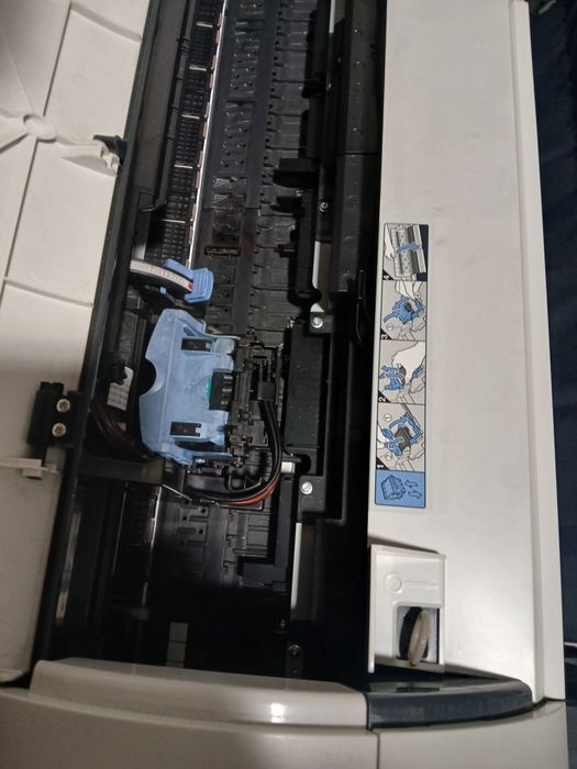 Canon, A0. Como nova.