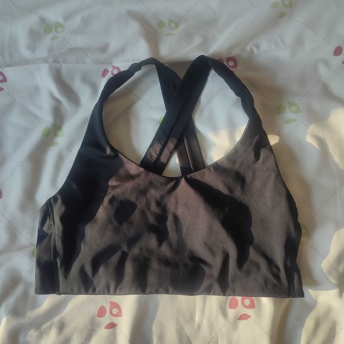 Top Desportivo New Balance Bra S preto original treino, corrida, ioga