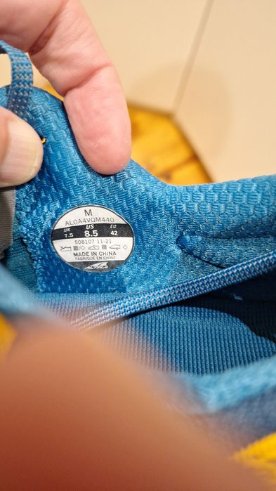 Altra Olympus 4  - como novas!