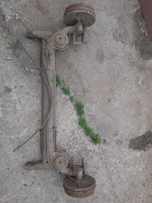 Задня балка дачия супер нова