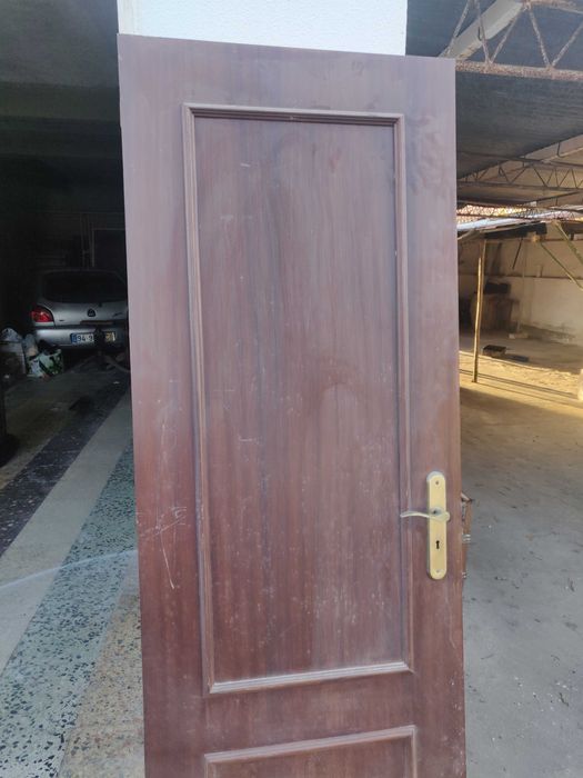 Portas de madeira maciça (4)