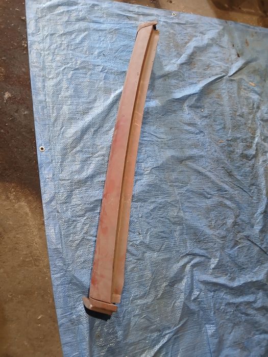 Belka przednia nosek polonez