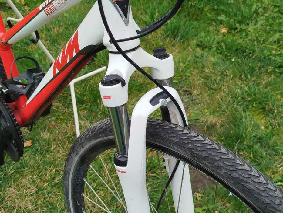 Rower Crossowy KTM AVENTO CROSS Koła 28" Rama 20" Ham Tar Hyd Blo Amor