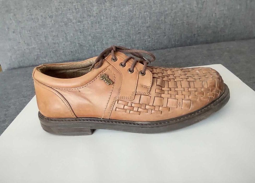 Buty męskie skórzane 41 Escott