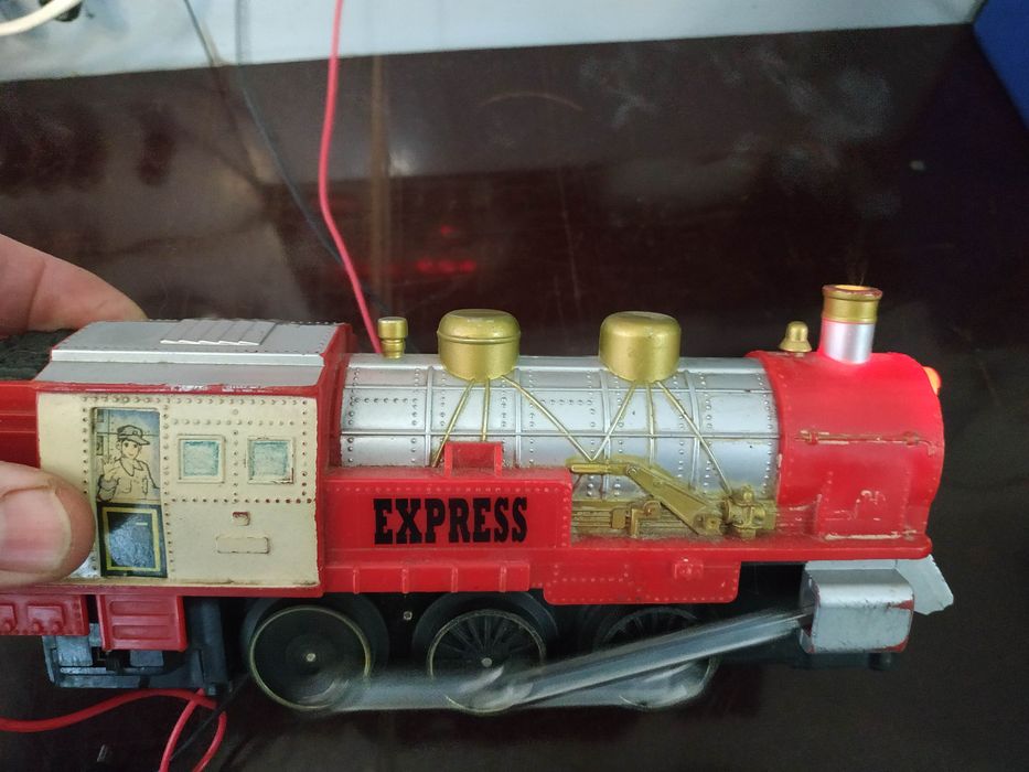 Продам детский паровозик