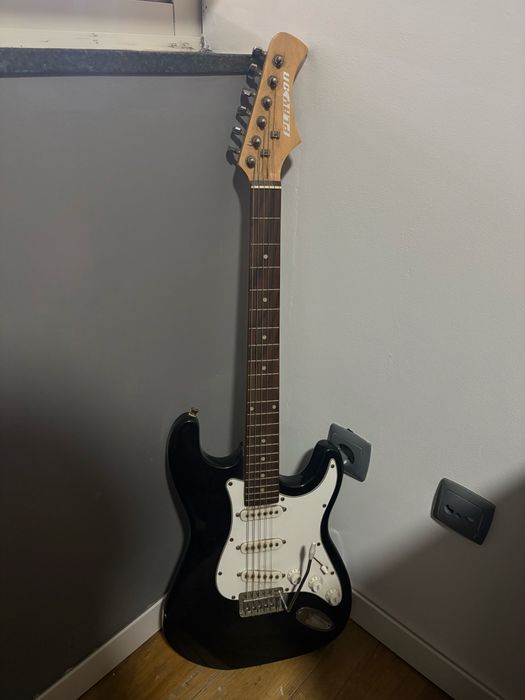 Guitarra Elétrica Play On