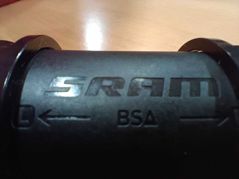 Eixo pedaleiro SRAM DUB BSA 68mm