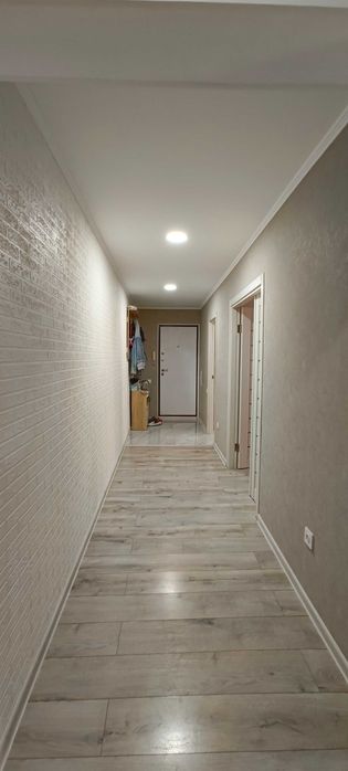Продам з ремонтом 3к.кв. з газом!