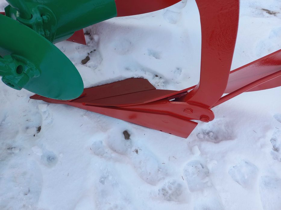 Плуг Квернеланд  Kverneland