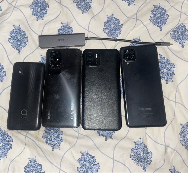 Vendo celular pra peças