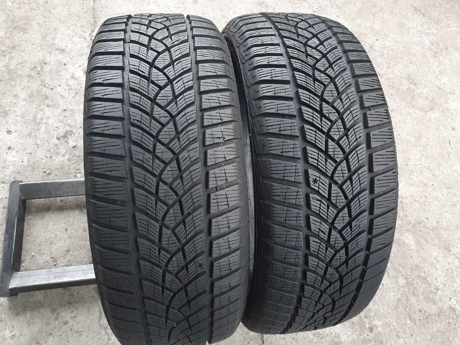 2x Goodyear  UltraGrip Performance + 205/55r17  7,5mm 2021r