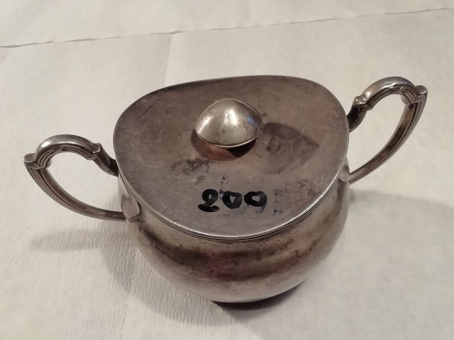 Cukiernica srebrna wg. 200 g. ,  zamienię na antyki lub złoto