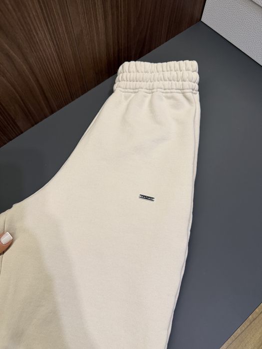 Жіночий спортивний костюм Katimo Lessence studio Ace Kmily 044garden