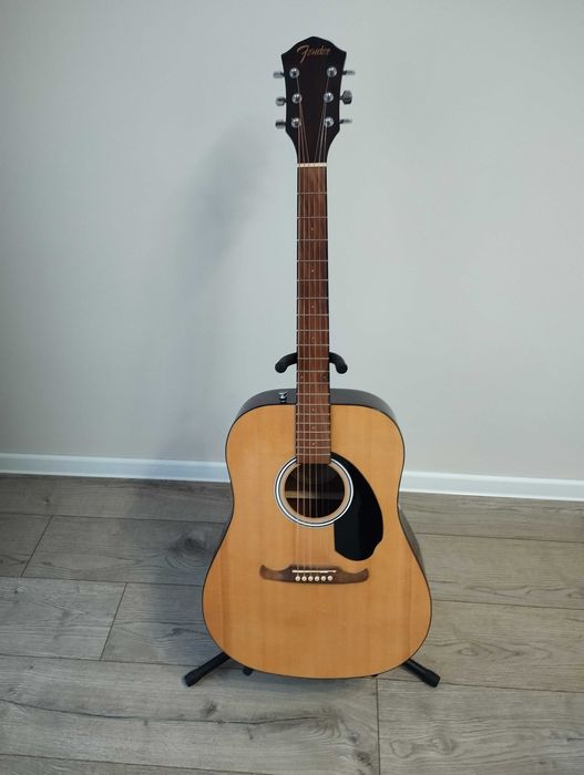 Gitara akustyczna Fender