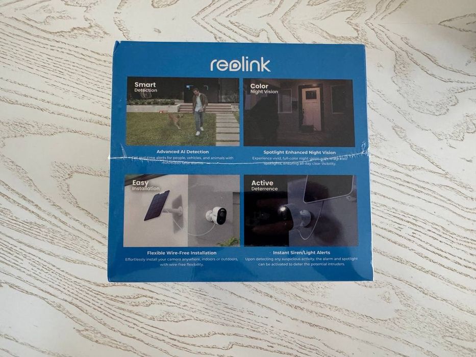 Reolink Argus B310 2K Wi-Fi камера із сонячною панеллю