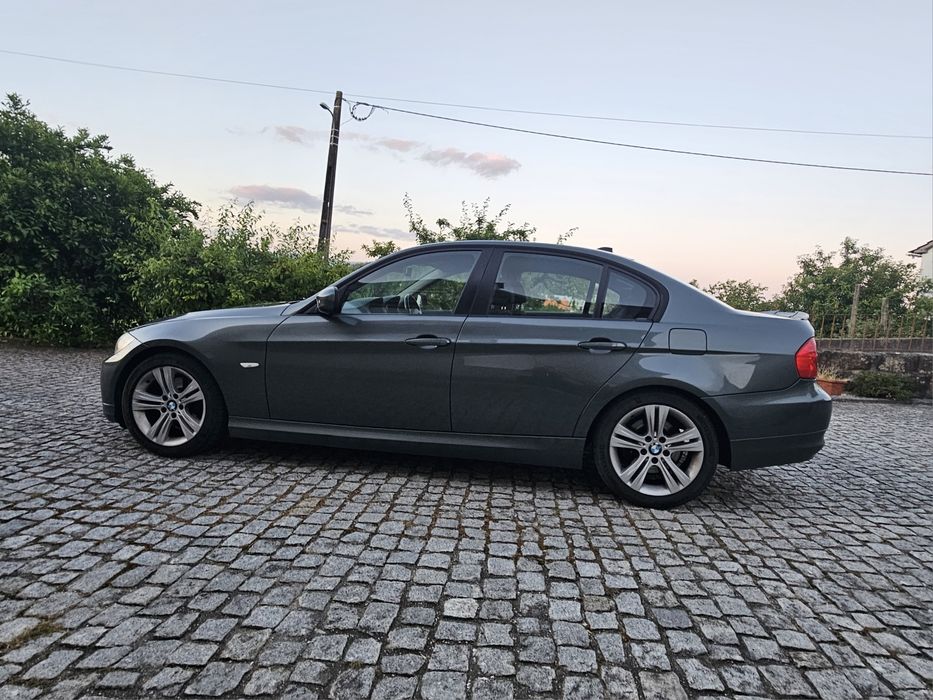 BMW 320d LCI 220 cv
