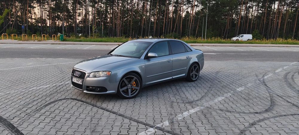 Audi A4 Limousine Audi A4B7 3x S-Line 2.0T QUATTRO 300 KM