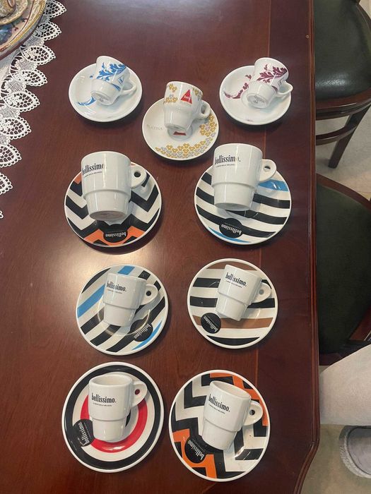 Chávenas completas de várias marcas de café DELTA,BELLISSIMO