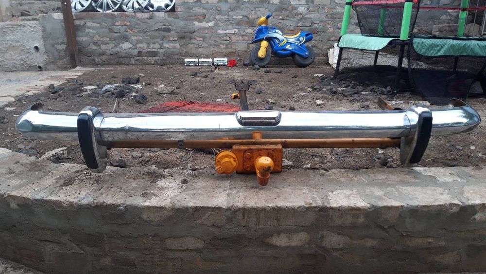 Задний бампер хром с фаркопом в сборе