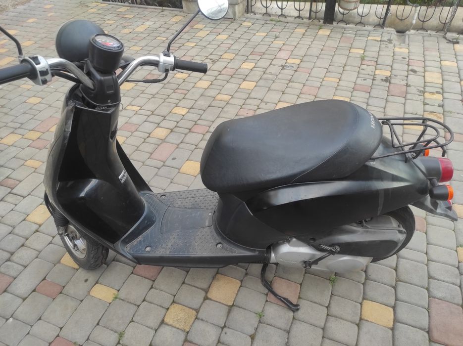 Продам скутер Honda