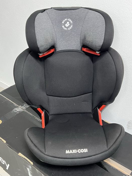 Vendo cadeira de criança Isofix (3-12 anos)