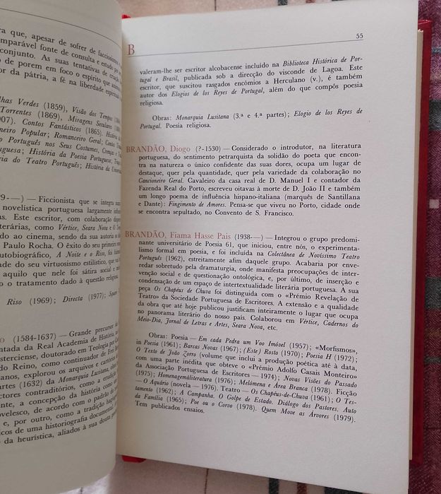 Pequeno Dicionário de Autores da Língua Portuguesa, Fernanda Frazão e Maria Filomena Boavida