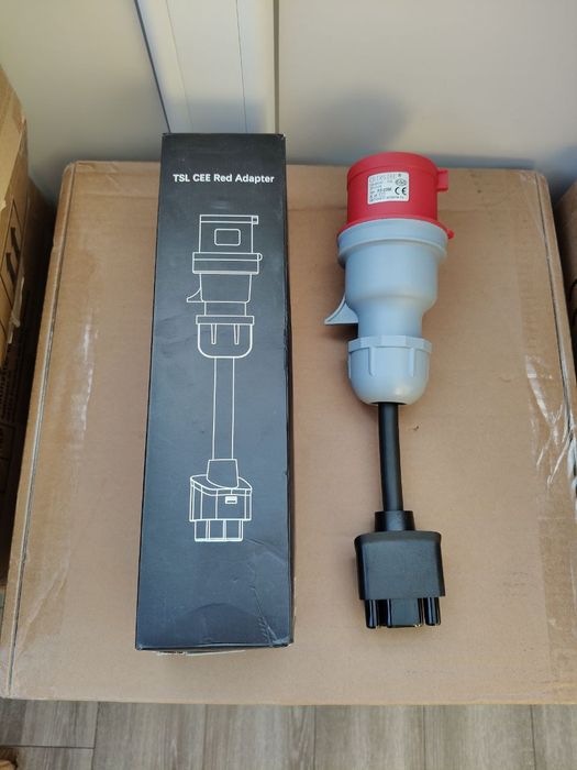 Хвіст Адаптер червоний Тесла 32А 1 Фаза Gen 2/3 Tesla 5pin красний