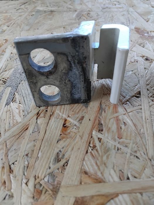 Петли передней двери фольксваген т4