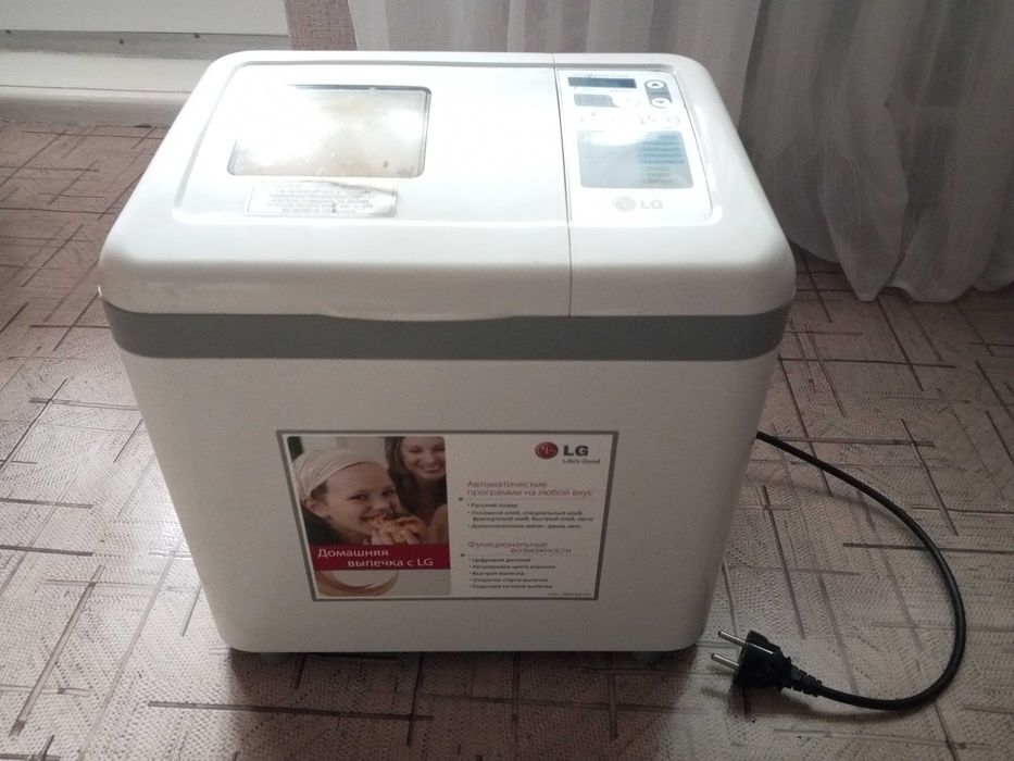 Хлебопечка LG HB-1001 CJ