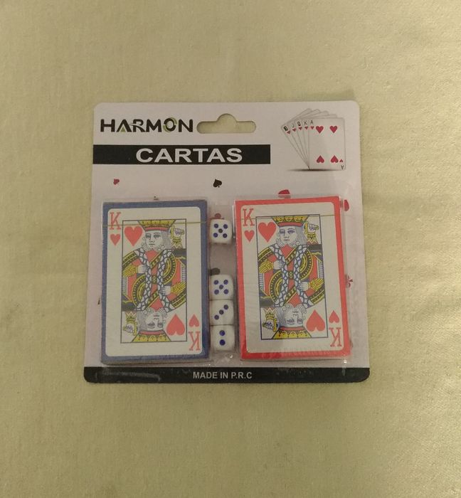 Conjunto de Jogo Cartas e Dados