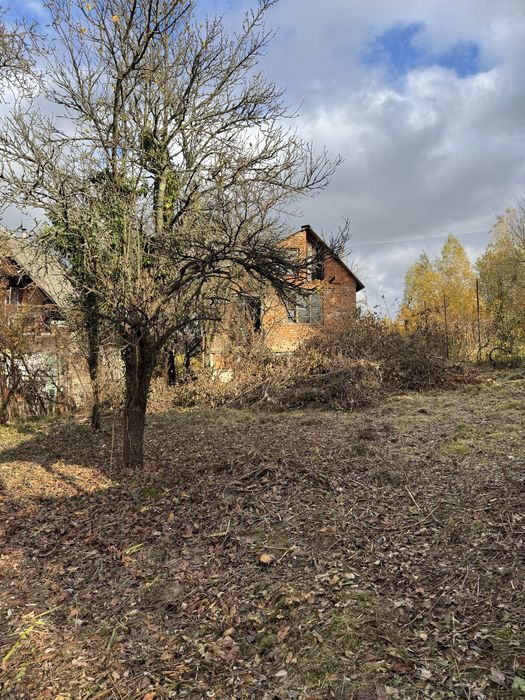 Продається дачний будинок.